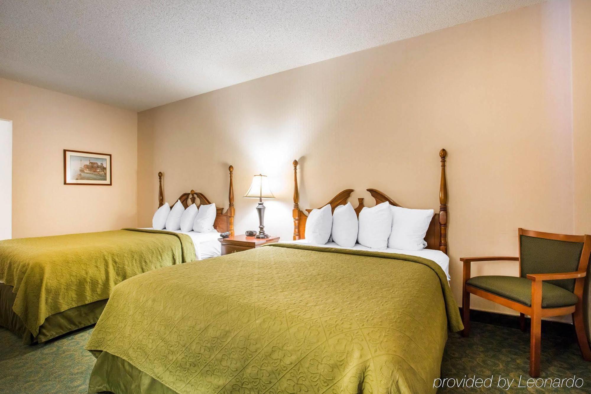 Ramada by Wyndham Arcata Hotel Bagian luar foto
